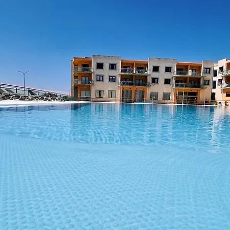 Charming Beach Apartment *